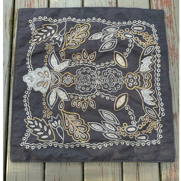 Pottery barn Lara Applique Embroidered Beaded decorative pillow cover 24x24" - Picture 5 of 13